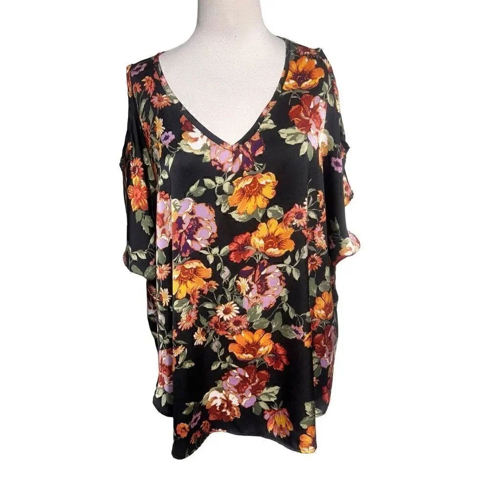 Let Them Eat The Cake Cold Shoulder Silky Floral Tunic Size Small